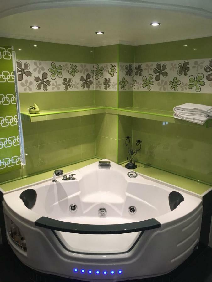 Piso Romantico Y Moderno En Appartement Ronda